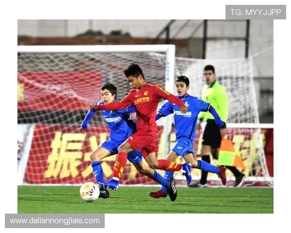 通过凯发足球官网首页网址轻松注册,享受丰富的足球赛事直播与投注体验